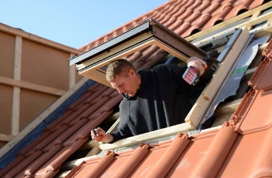 Pose de fenêtres de toit Velux à Cachen